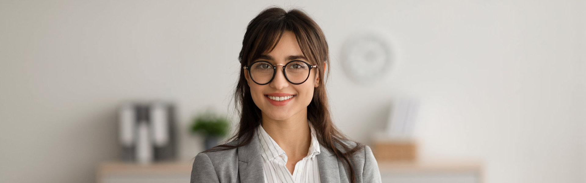 psychiatrist in a clear glasses